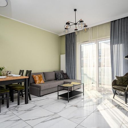 Prymasa Tysiaclecia 83A Separate Bedroom Free Garage By Perfect Apart 634 Warsaw Ngoại thất bức ảnh