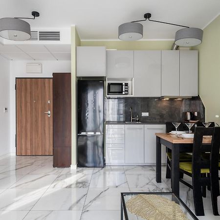 Prymasa Tysiaclecia 83A Separate Bedroom Free Garage By Perfect Apart 634 Warsaw Ngoại thất bức ảnh